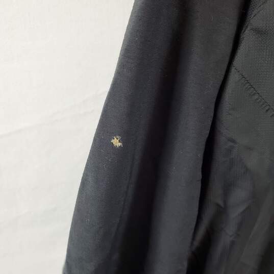 The North Face Women Black/ Red Jacket XL image number 5