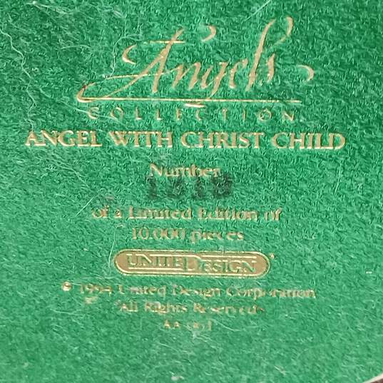 Angels Collection Angel with Christ Child Statuette image number 5