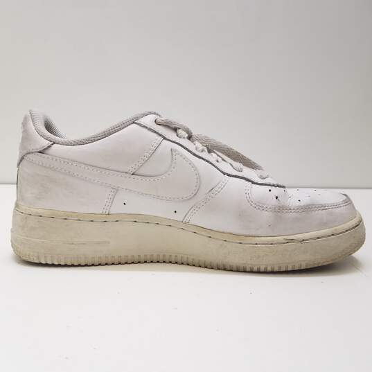 Nike Air Force 1 Low White (GS) Athletic Shoes White 314192-117 Size 6Y Women's Size 7.5 image number 3