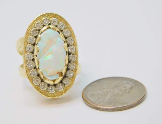 Vintage Artisan 18K Yellow Gold 0.21 CTTW Diamond & Opal Statement Ring 9.1g image number 4