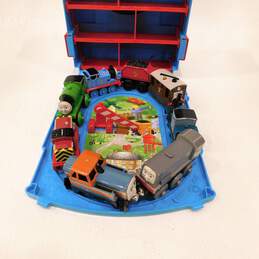 Thomas & Friends Diecast Train Cars W/ Case alternative image