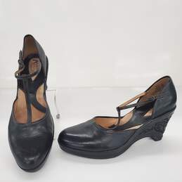 Clark Artisan Women's Black Leather Heels Size 8M