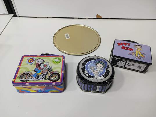 4PC Betty Boop Themed Tin Lunch Boxes & Tin Sign Memorabilia Bundle image number 2