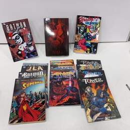 14pc Set of Assorted DC Graphic Novels