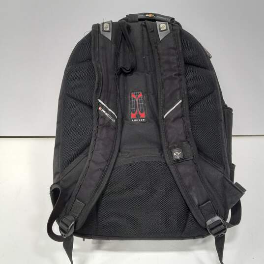 Wenger Swiss Gear Backpack image number 3