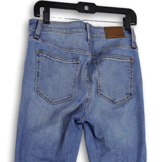 Womens Blue Medium Wash Pockets Stretch Denim Skinny Leg Jeans Size 27 Tall image number 4