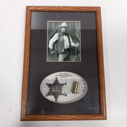 Lot of Assorted John Wayne Memorabilia image number 3