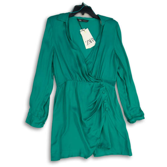 NWT Womens Green Satin Surplice Neck Long Sleeve Short Mini Dress Size L image number 1