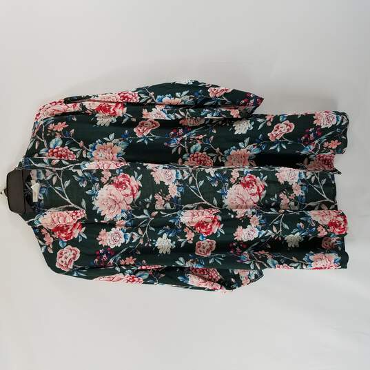 Forever 21 Women Floral Shawl M image number 1