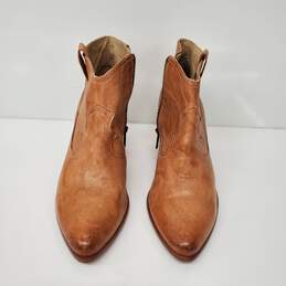 FRYE WM's Tan Reina's Camel Leather Booties Size 8M