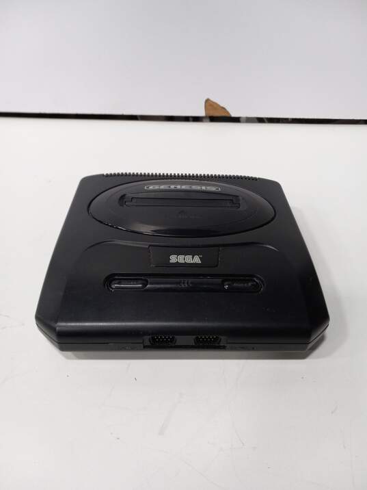 Sega Genisis Game Console image number 3