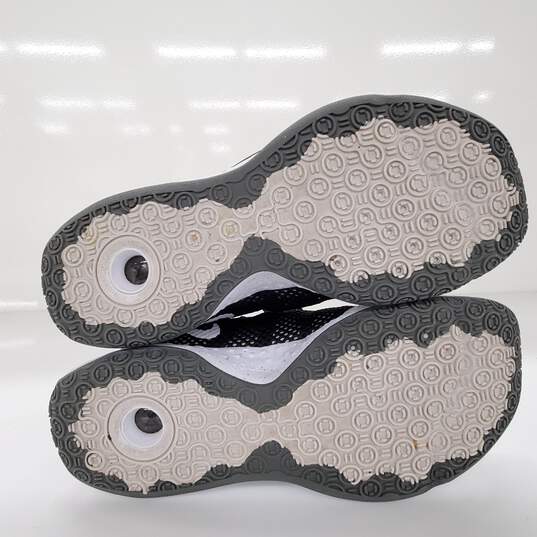 Men's Nike PG 4 Oreo Basketball Sneaker Shoes  CD5079-100 Size 12 image number 4