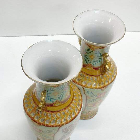 Oriental Porcelain 13.5 inch Tall Decorative Set of 2 Table Top Jars /Vases image number 6