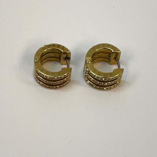Designer Michael Kors Gold-Tone Rhinestone Pierced Hoop Earrings image number 2