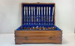 1847 Rogers Bros. IS Adoration 80 Piece Cutlery Service Set