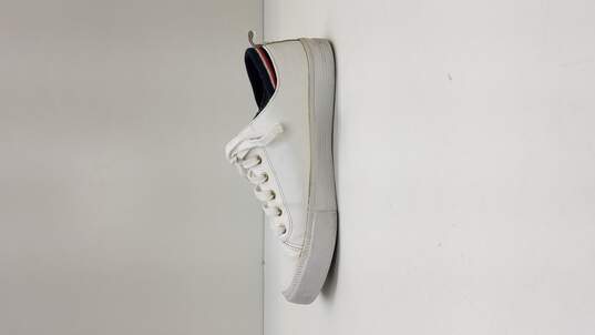 Tommy Hilfiger White Shoes image number 2