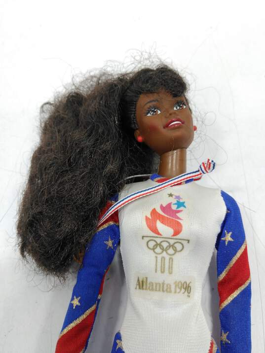 Vintage 1995 Mattel Olympic Gymnast Barbie Doll IOB image number 2