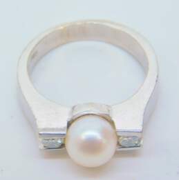 14K White Gold Pearl 0.22 CTTW Diamond Side Stones Ring 5.7g