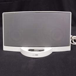 White Bose SoundDock Digital Music System Speaker alternative image