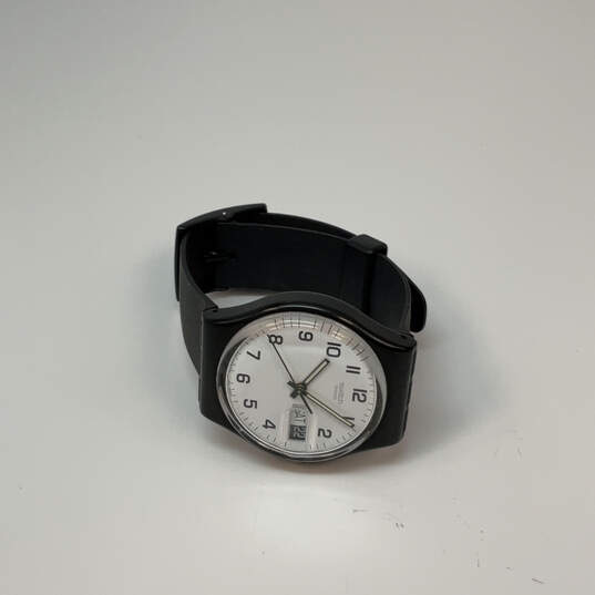 Designer Swatch Black Round Dial Adjustable Strap Analog Wristwatch image number 2