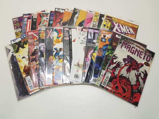 Marvel X-Men Comic Books image number 1