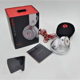 Beats By Dr. Dre Brand Mixr Model White Headphones w/ Box and Accessories