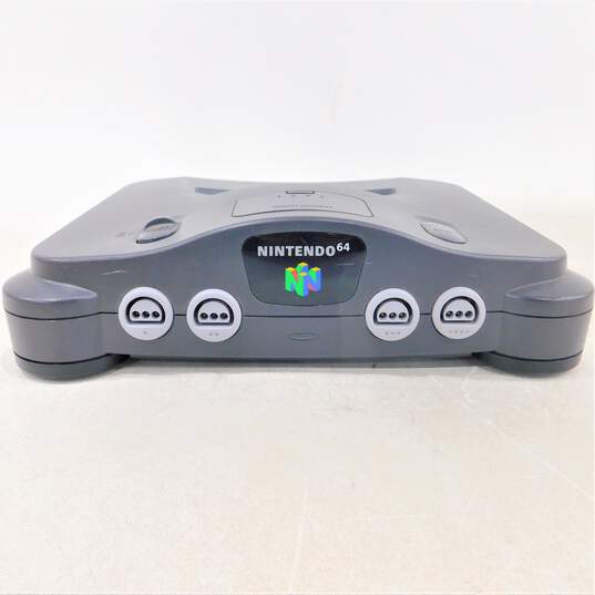 Nintendo 64 w/ 4 games and 1 controller image number 5