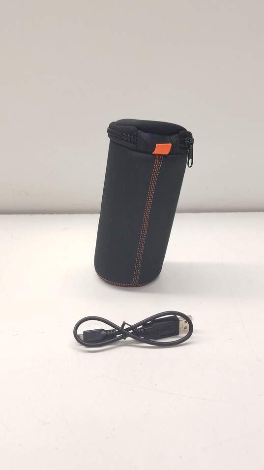 JBL Flip Portable Bluetooth Speaker image number 1
