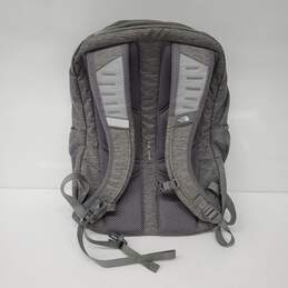 The North Face Luxe 14 x 20 Heathered Grey Backpack w Flex Vent alternative image