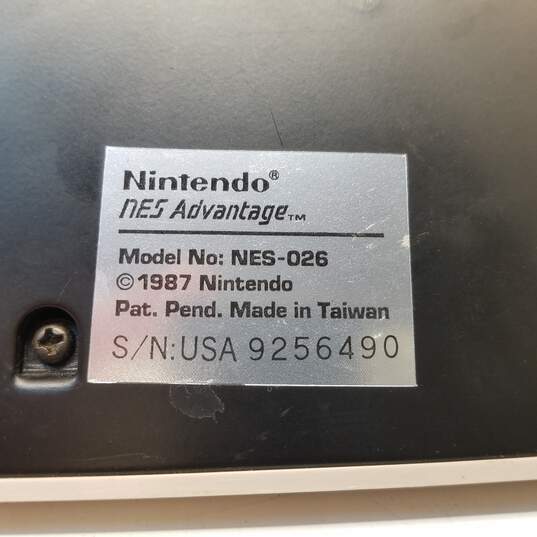 Nintendo NES Advantage Controller image number 4