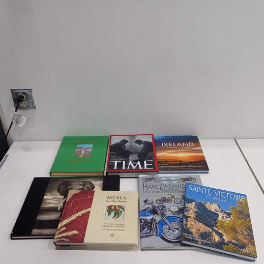 Lot of 7 Art Books image number 2