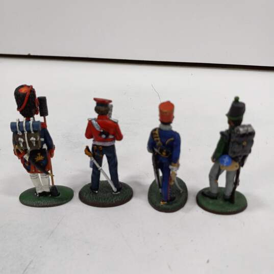4pc Set of DelPrado Assorted Hand Painted Figurines image number 2