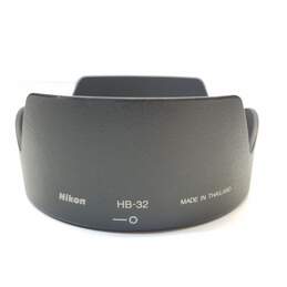 Nikon D90 12.3MP Digital SLR Camera with 18-105mm Lens alternative image