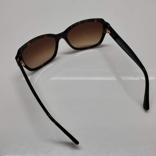 Coach L145 HC8160 Dark Tortoise Gradient Sunglasses AUTHENTICATED image number 2