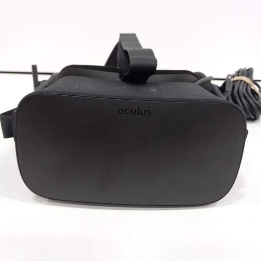 Oculus Rift Touch VR Set In Box image number 3