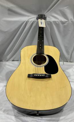 Starcaster Fender Acoustic Guitar alternative image