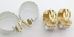 VNTG Crown Trifari White & Gold Tone Clip-On Earrings 23.3g alternative image