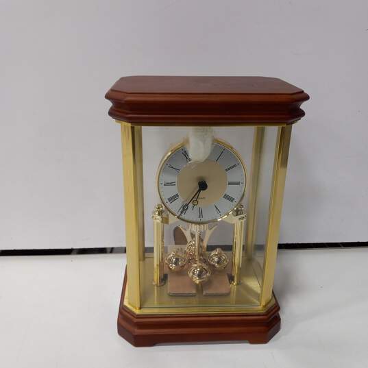Quartz Mantle Clock image number 1