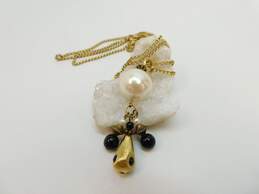 Vintage Robert Rose Goldtone Faux Pearls & Black Ball Ridged & Brushed Beaded Pendant Chain Necklace 19.1g alternative image