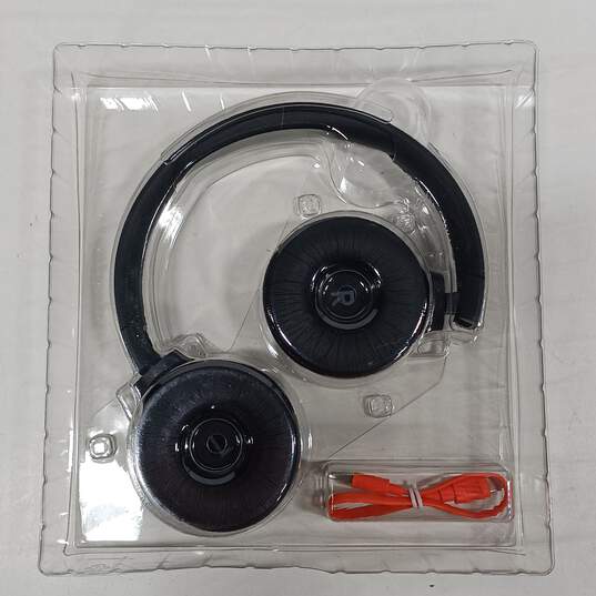 JBL by Herman Tune510BT Headphones w/Box and Accessories image number 3