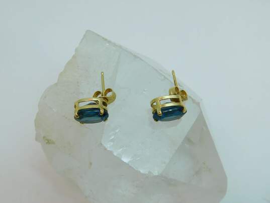 14K Yellow Gold Oval London Blue Topaz Stud Earrings 1.8g image number 2