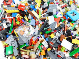 9.2 LBS Mixed LEGO Bulk Box alternative image
