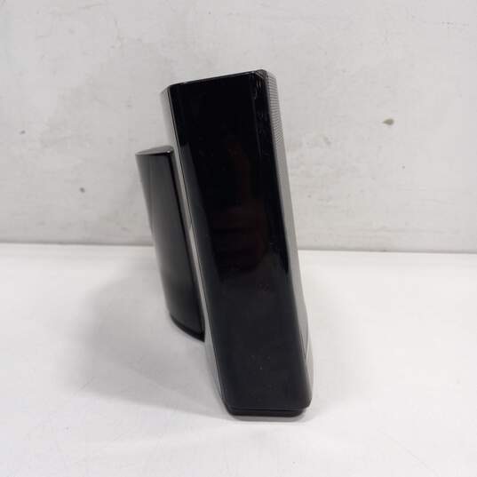 Black & Gray Bose SoundDock Portable Digital Music System For iPod image number 3