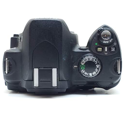 Buy the Nikon D40X | 10.2MP DSLR Camera | GoodwillFinds