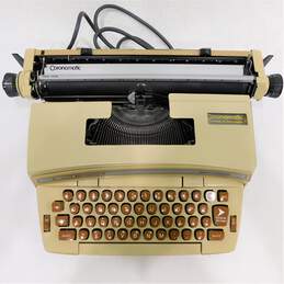 Smith Corona Coronamatic Deville Cartridge Portable Electric Typewriter W/ Case & Manual alternative image