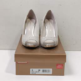 Audrey Brooke Ladies Silver Heels Size 6