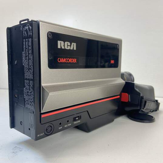 RCA CMR200 VHS Camcorder w/ Accessories image number 5