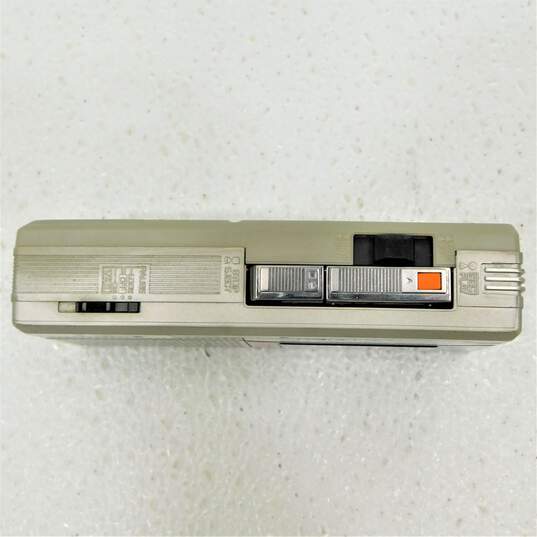 Panasonic Handheld Portable Micro-Cassette Recorder RN-111 Voice Activated image number 3