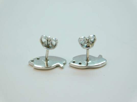 18K White Gold 0.06 CTTW Round Diamond Abstract Earrings 2.5g image number 4