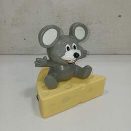 Vintage Power Tronic “Blabber” Mouse on Cheese AM Radio